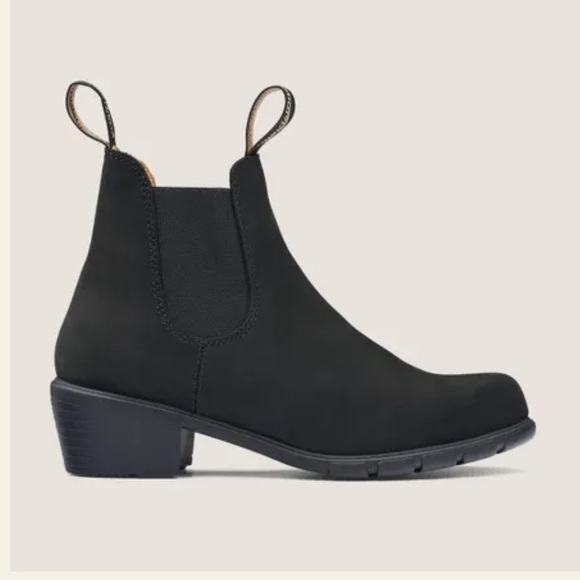 Blundstone Shoes - Blundstone 1960 black nubuck heeled ankle boots